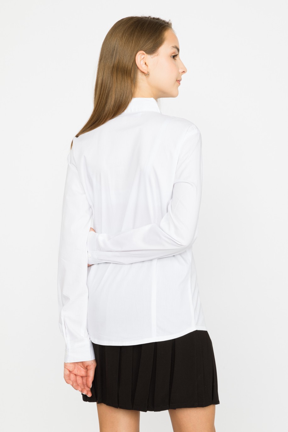 Biała elegancka koszula z ozdobną czarną tasiemką dla dziewczyny - 29413