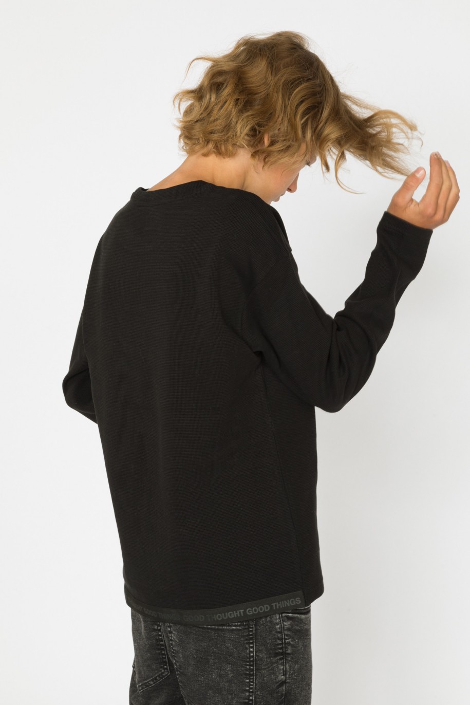 Czarny t-shirt z długim rękawem dla chłopaka - 30954