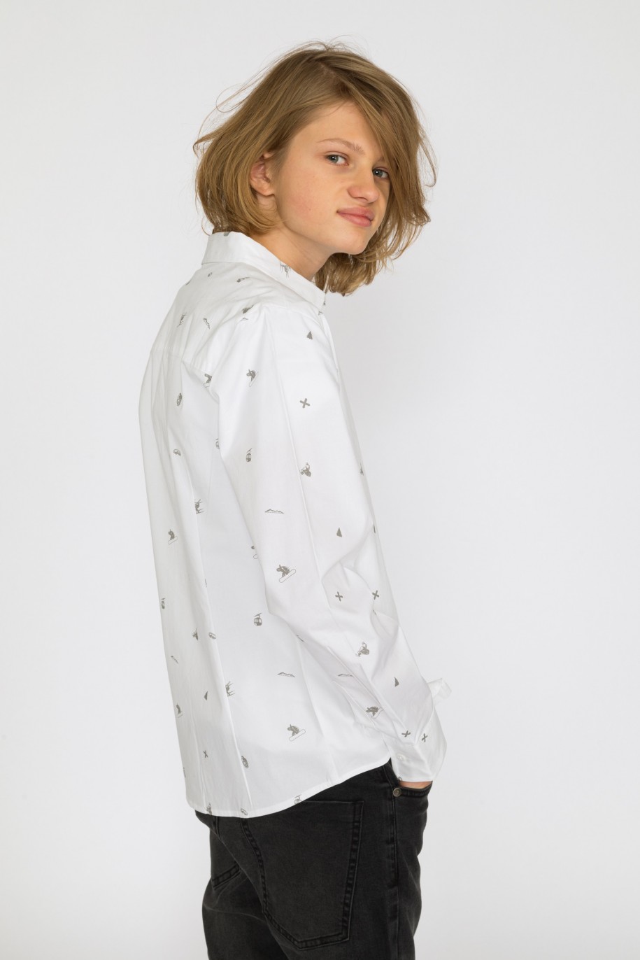 Biała koszula w zimowy wzór dla chłopaka - 32056