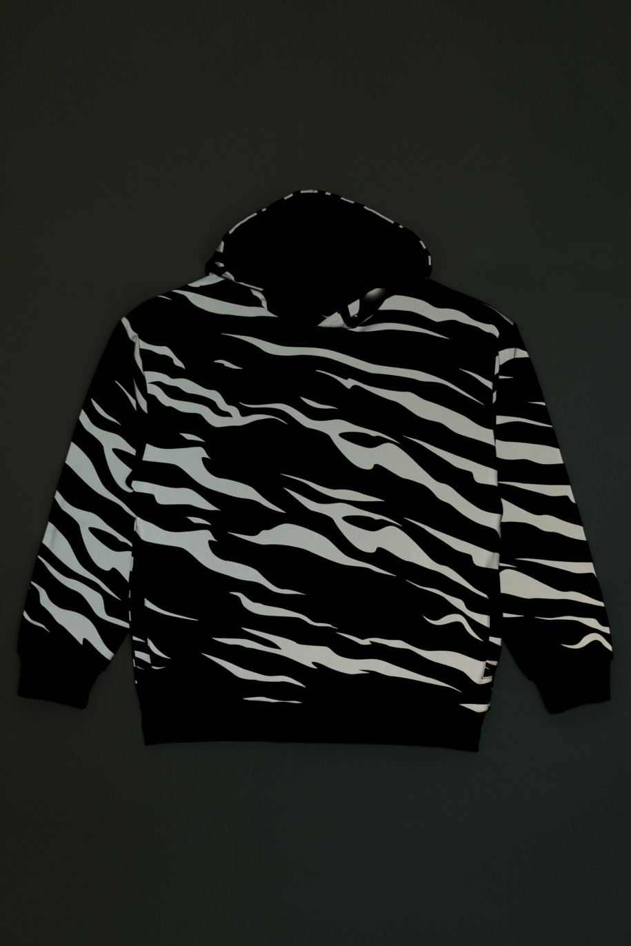 Biało-czarna bluza dla chłopaka z efektem reflective ZEBRA - 32410