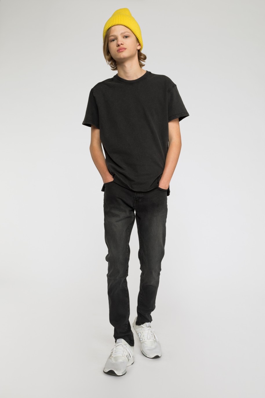 Czarne proste jeansowe spodnie dla chłopaka - 33446