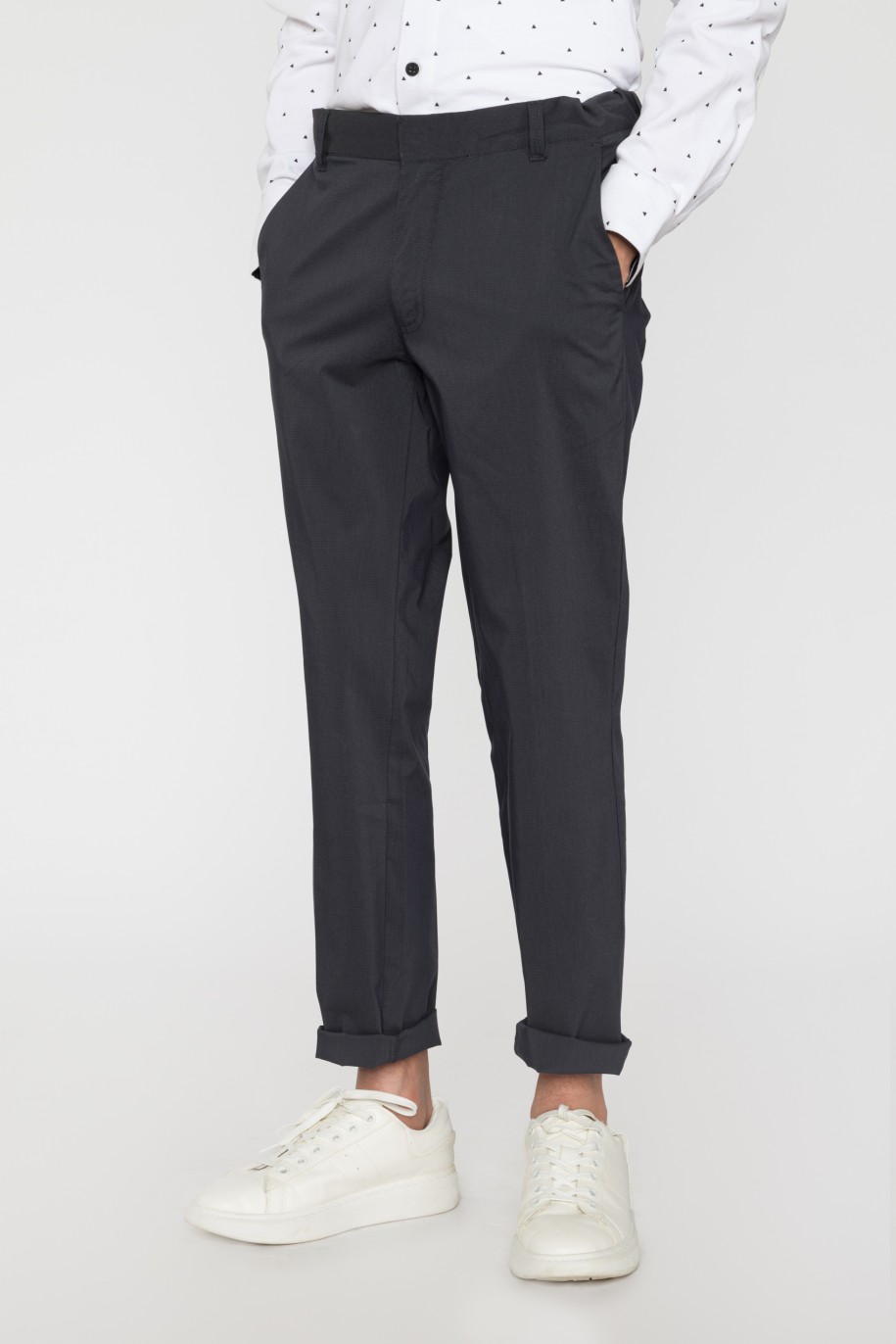 Granatowe spodnie garniturowe dla chłopaka - 33744