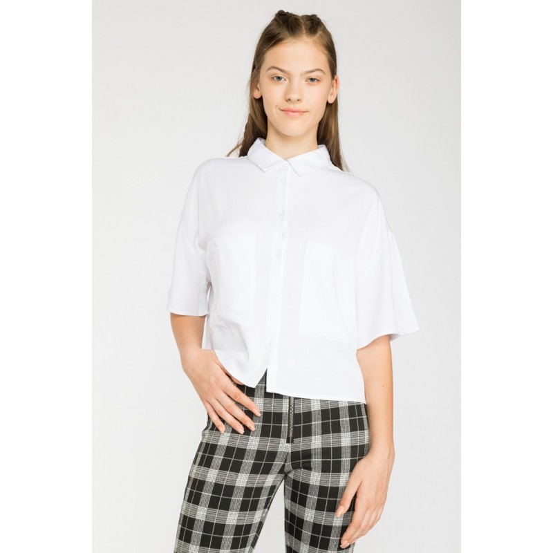 Biała krótka koszula z kieszeniami - 35382