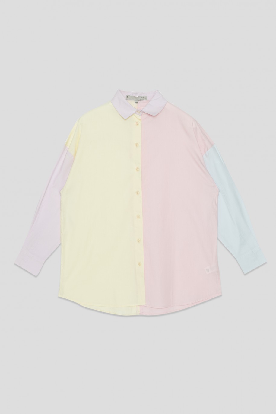 Pastelowa koszula oversize o przedłużonym kroju - 36384