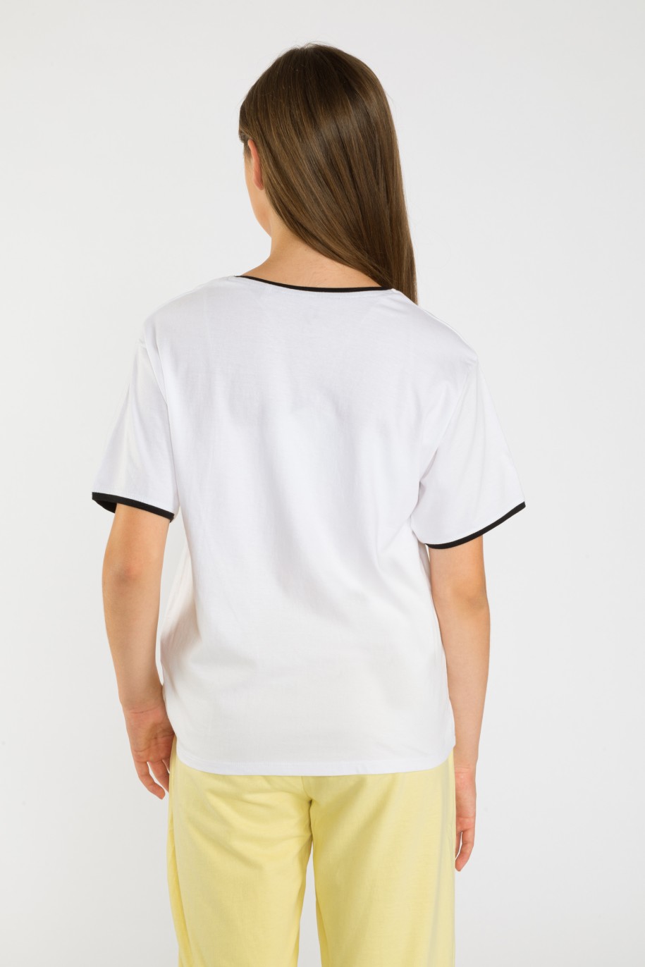 Biały T-shirt z nadrukiem RELAX BACK - 36443