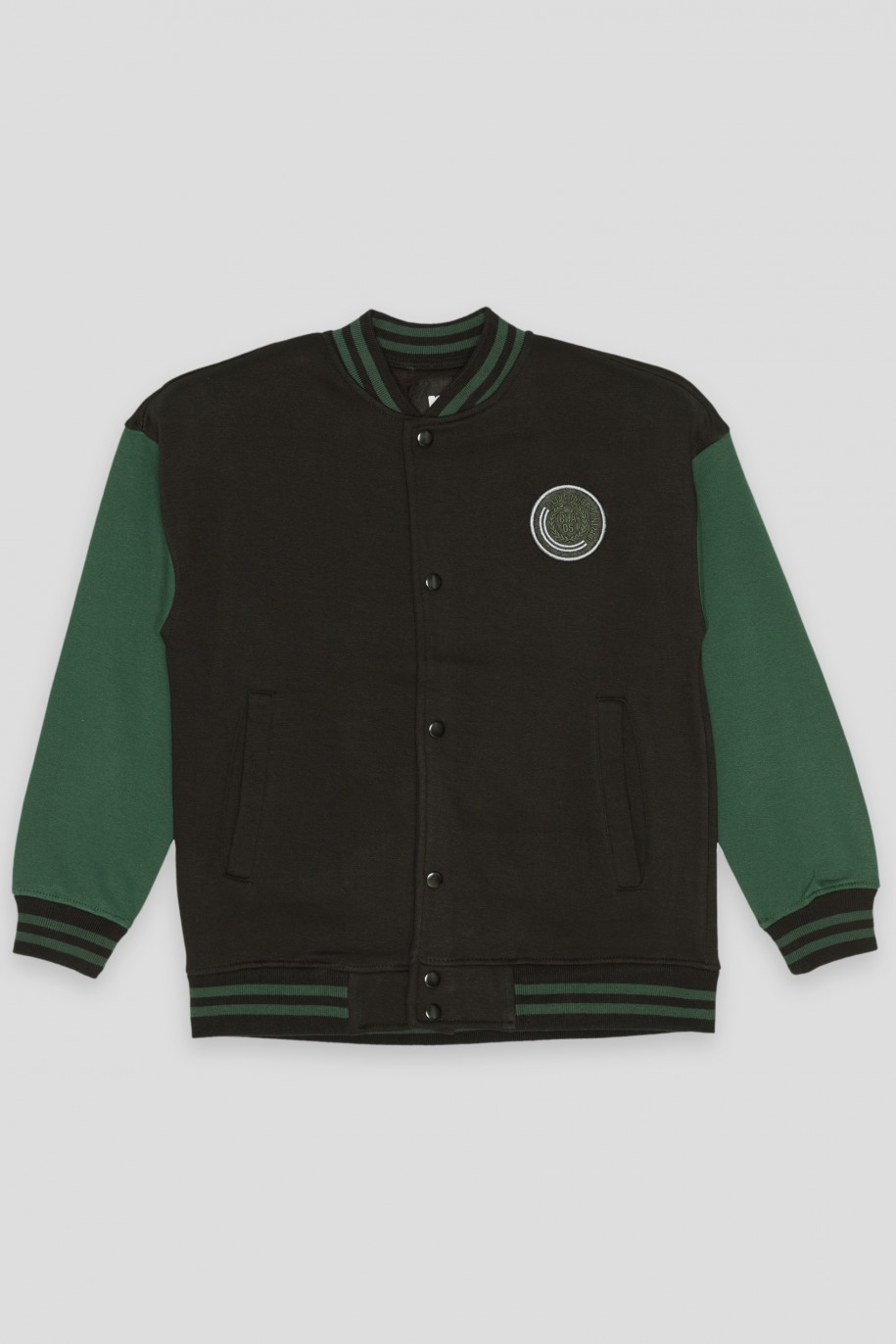 Czarna rozpinana bluza bejsbolówka z zielonymi rękawami - 37510