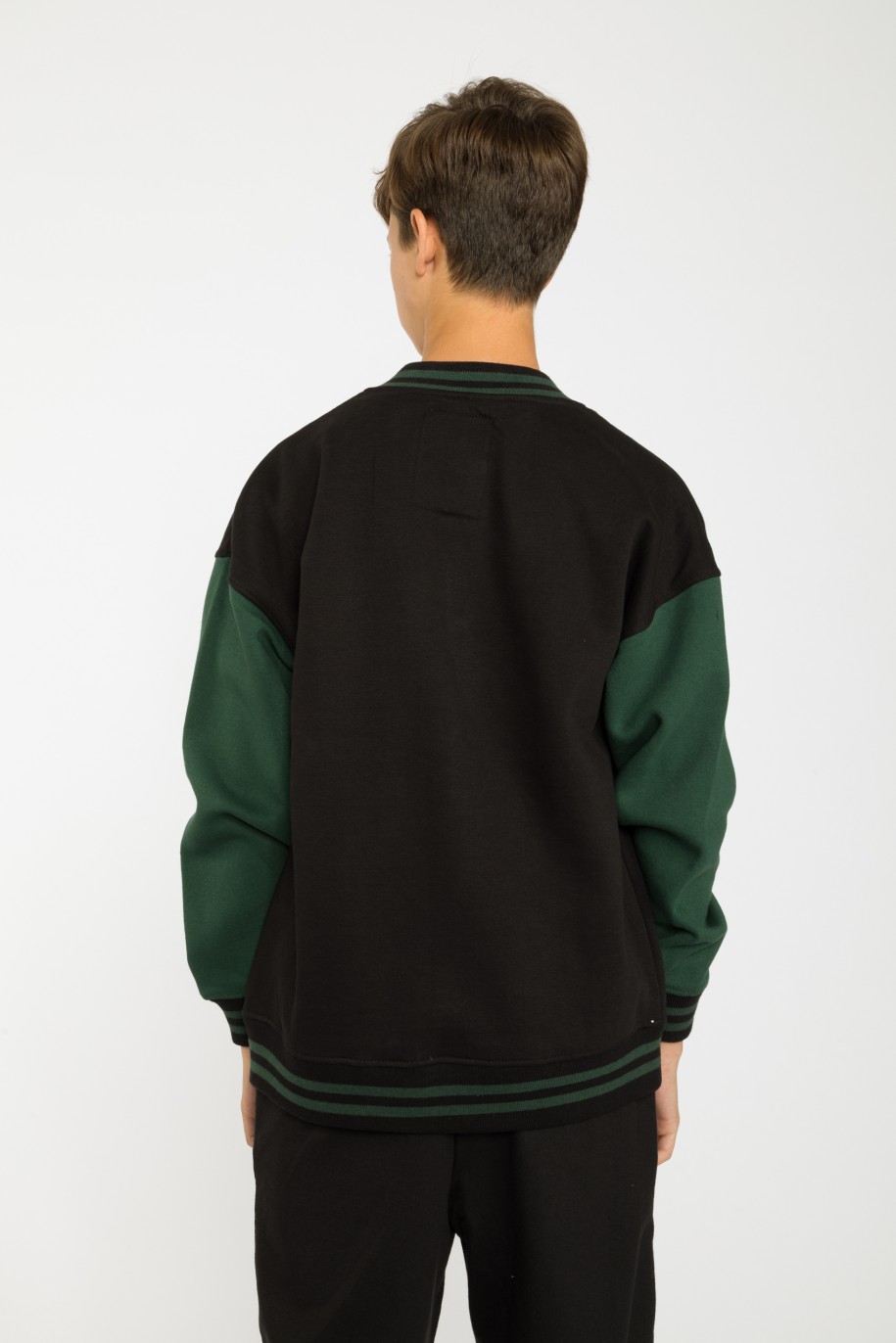 Czarna rozpinana bluza bejsbolówka z zielonymi rękawami - 37870