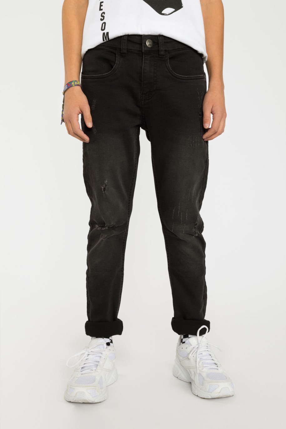 Czarne jeansy z przetarciami - 38206