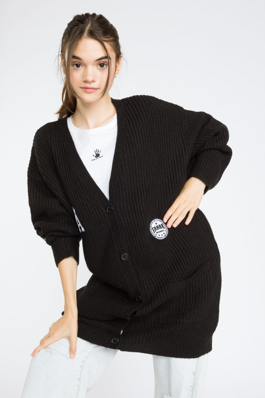 Czarny przedłużany sweter kardigan SCHOOL GIRL - 39169