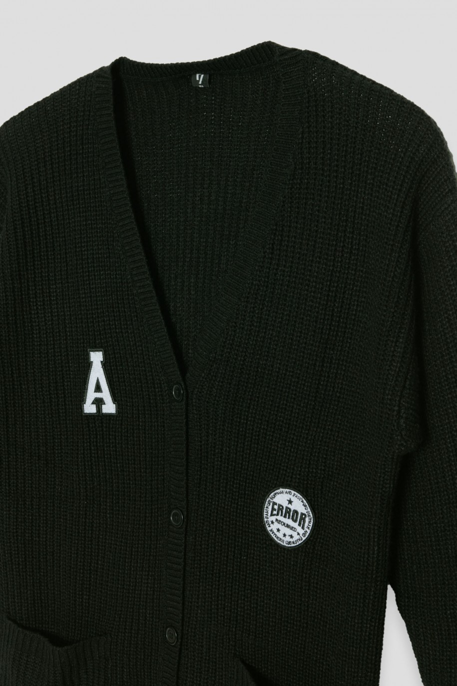 Czarny przedłużany sweter kardigan SCHOOL GIRL - 39173