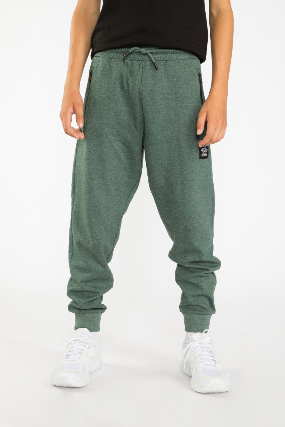 Zielone spodnie dresowe - 39965
