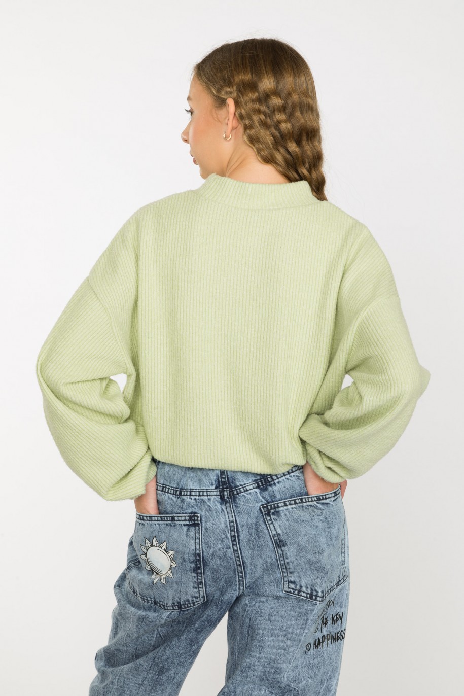Pistacjowy prążkowany sweter - 40036
