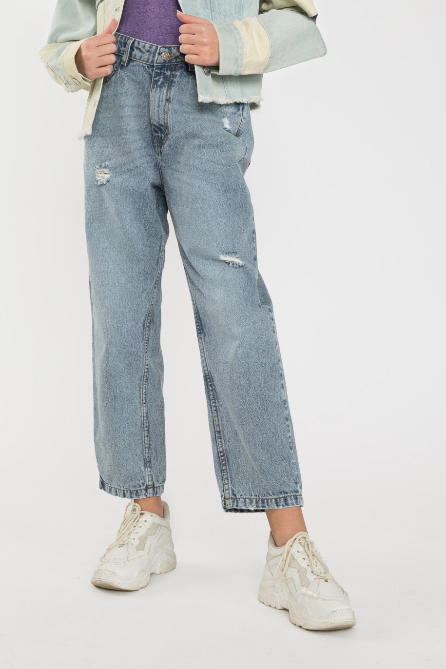 Niebieskie jeansy z ozdobnymi rozdarciami - 40368