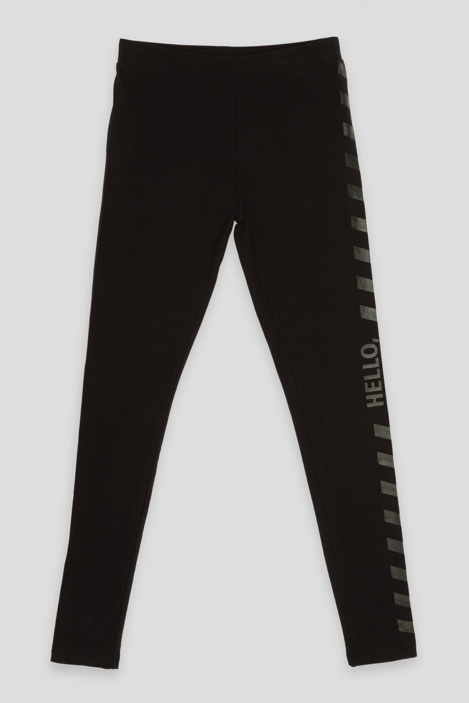 Czarne elastyczne legginsy z nadrukiem - 40593