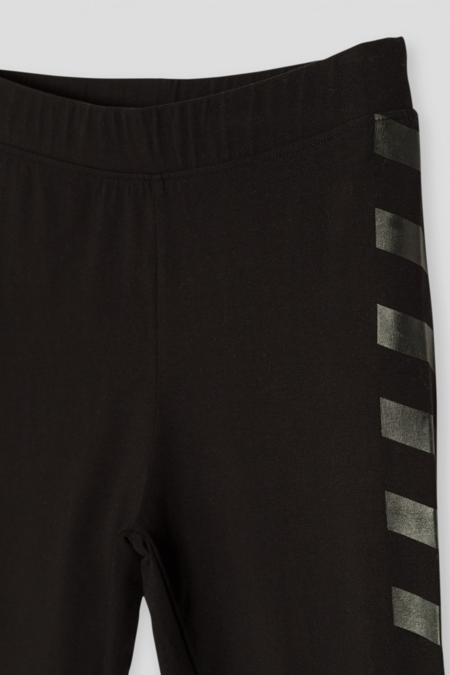Czarne elastyczne legginsy z nadrukiem - 40594