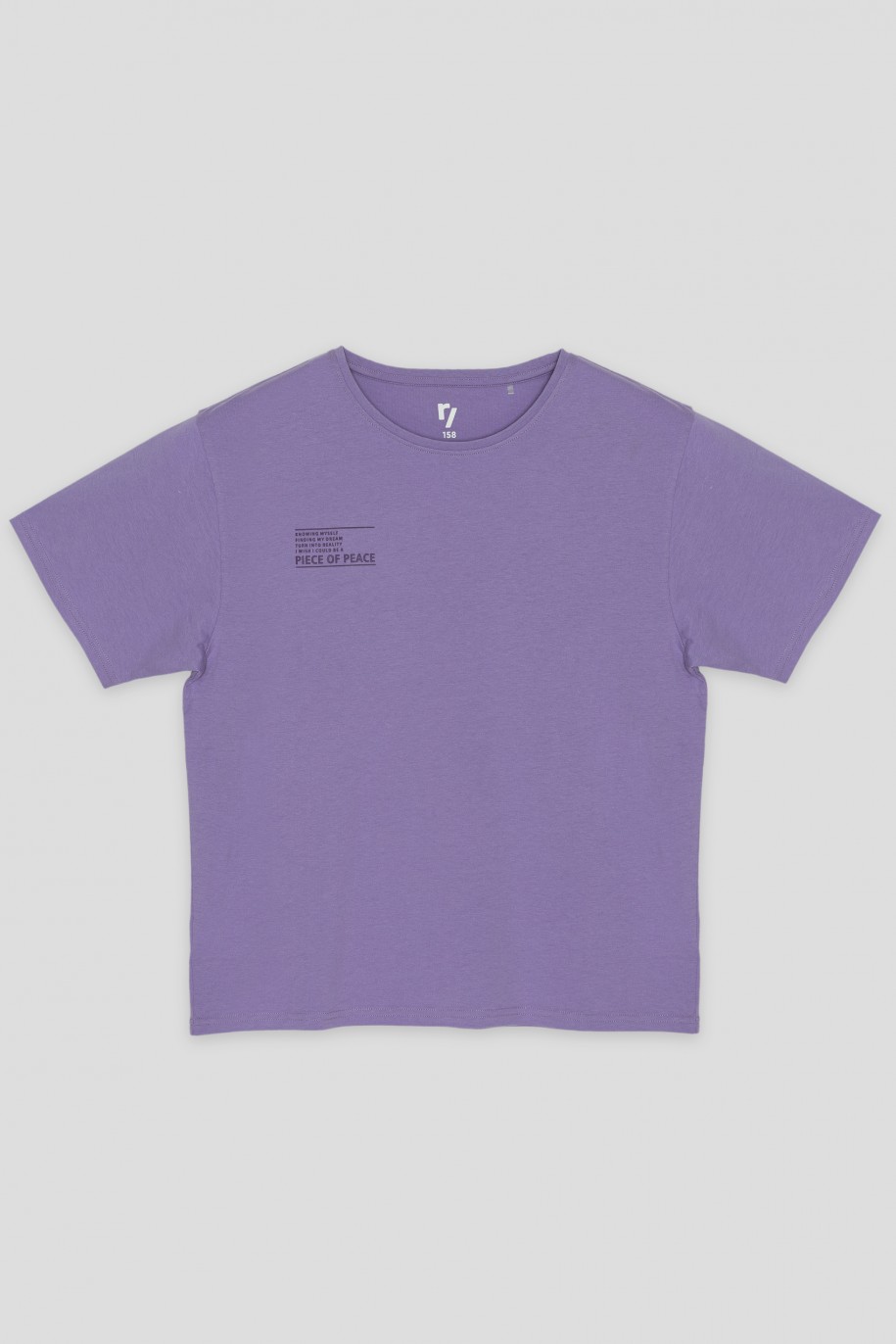 Fioletowy T-shirt z nadrukiem na plecach - 40611