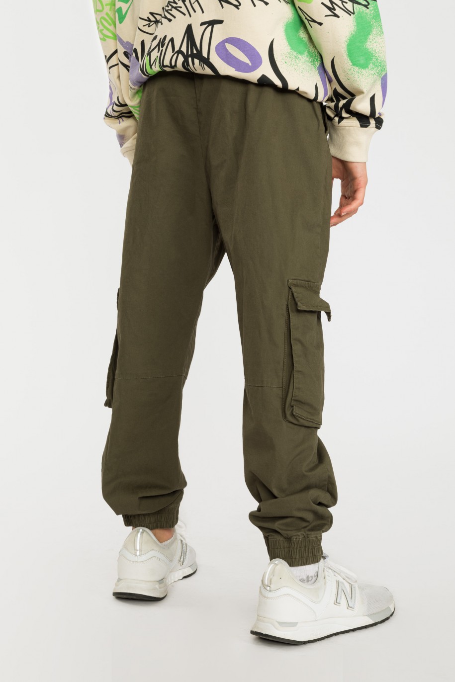 Spodnie cargo koloru khaki - 40684