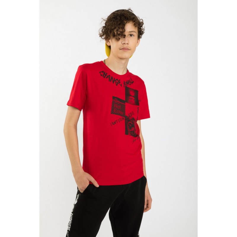 Czerwony T-shirt z motywem szachownicy - 40998