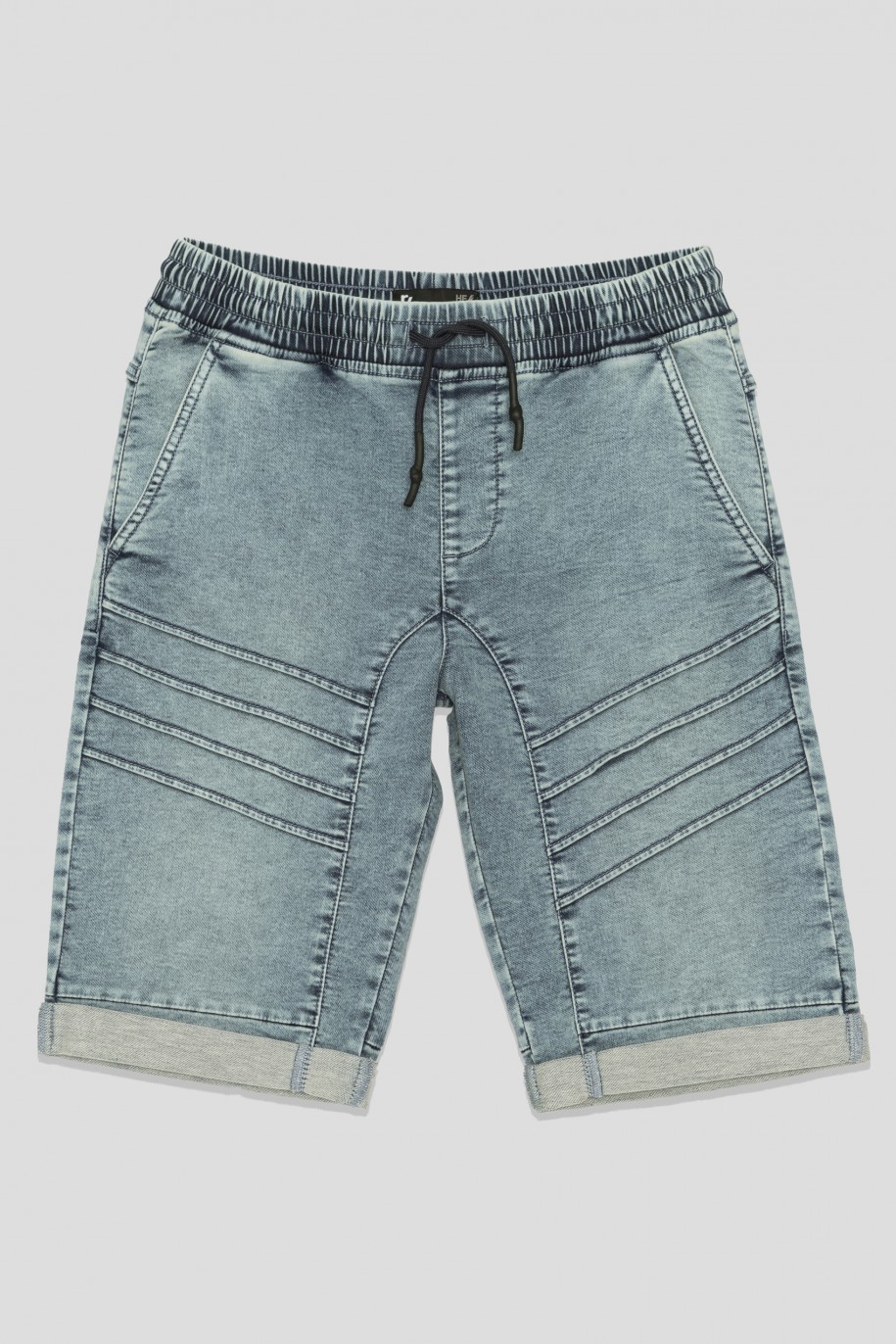 Krótkie jeansowe spodenki na gumce - 41189