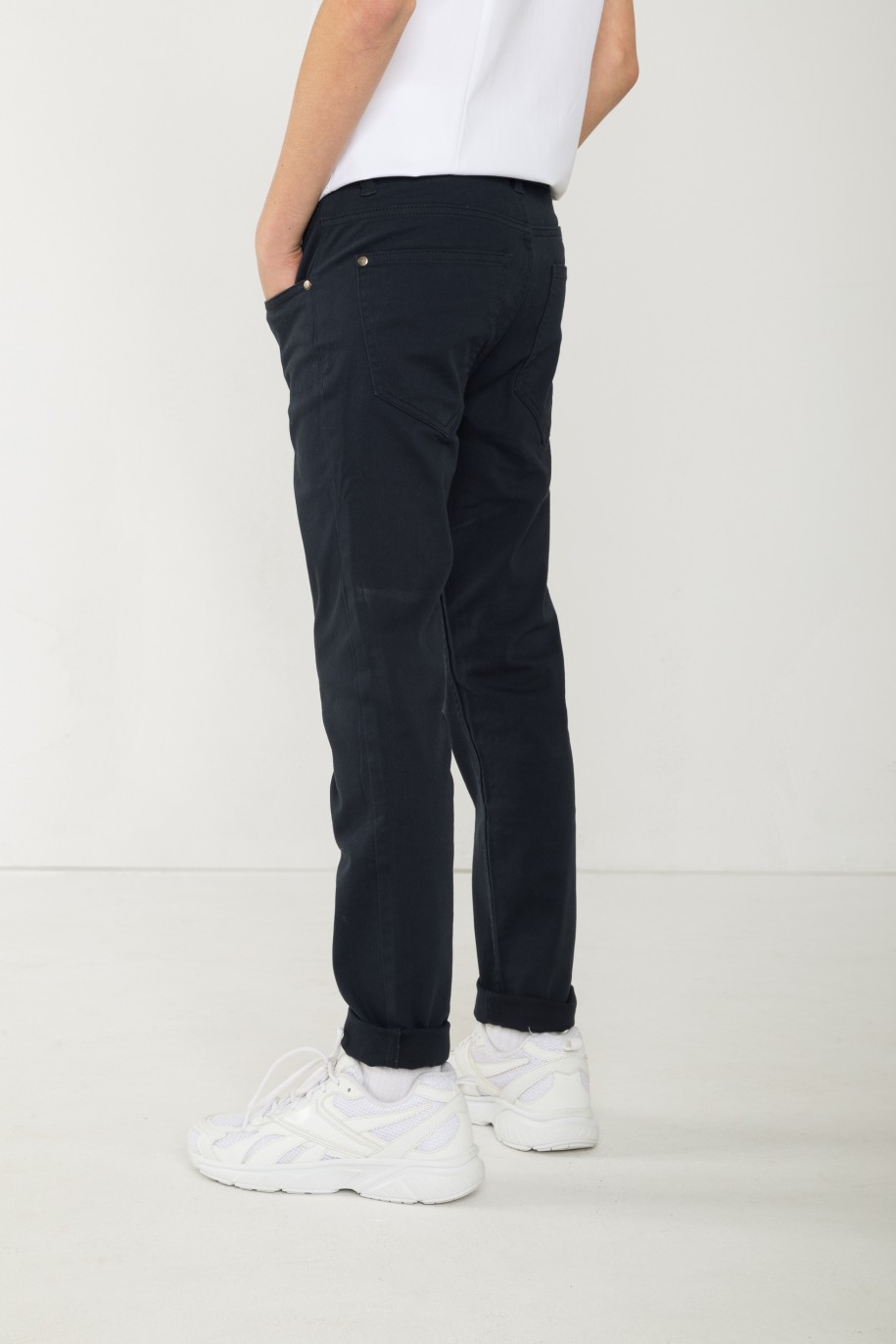 Granatowe spodnie REGULAR - 41867