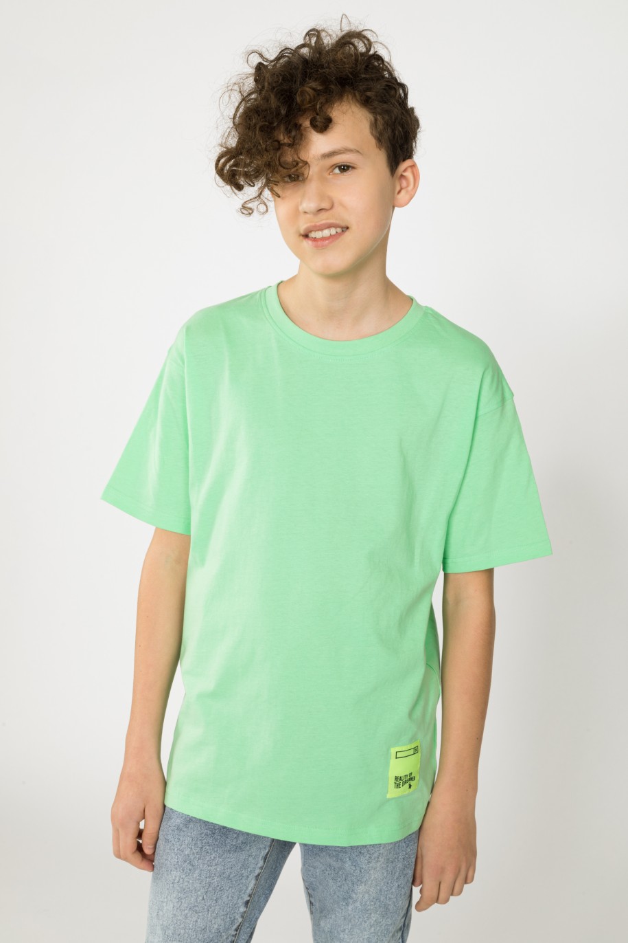 Zielony T-shirt z nadrukiem na plecach - 42587