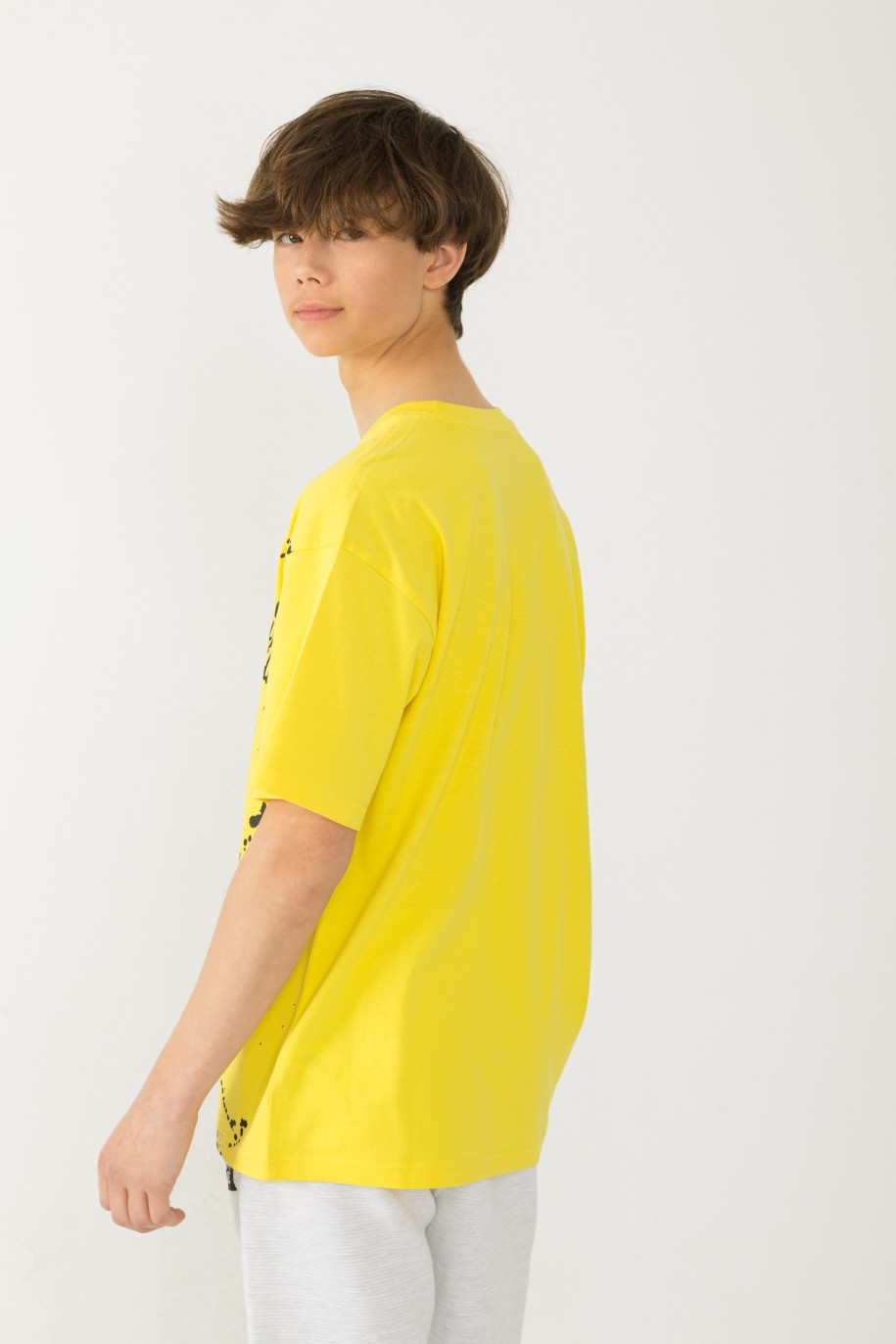 Żółty T-shirt ovsersize z nadrukiem farby - 42659