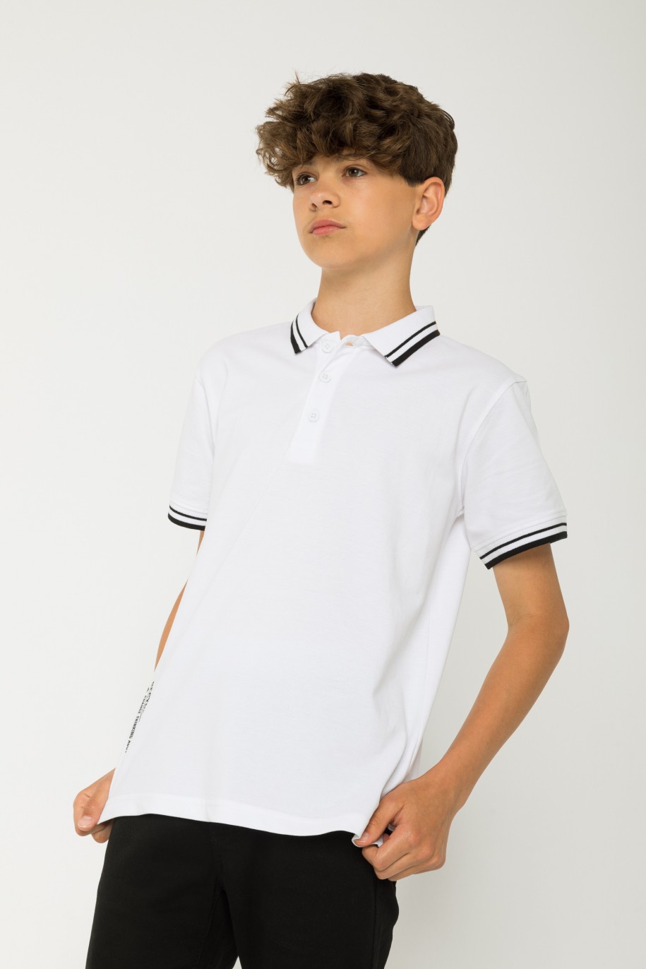 Biała koszulka polo z nadrukiem - 42881