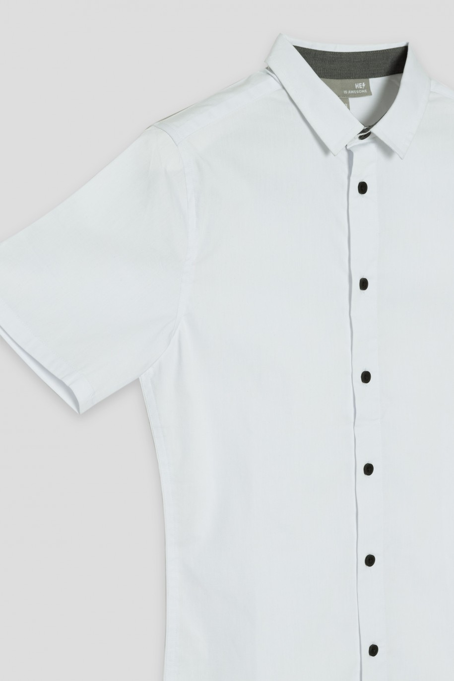 Biała koszula z krótkim rękawem - 42943
