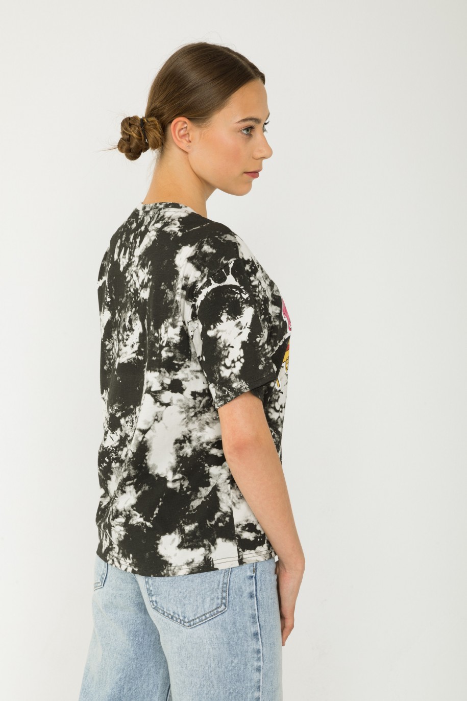 Czarny T-shirt oversize z nadrukiem tie dye i graffiti - 43151