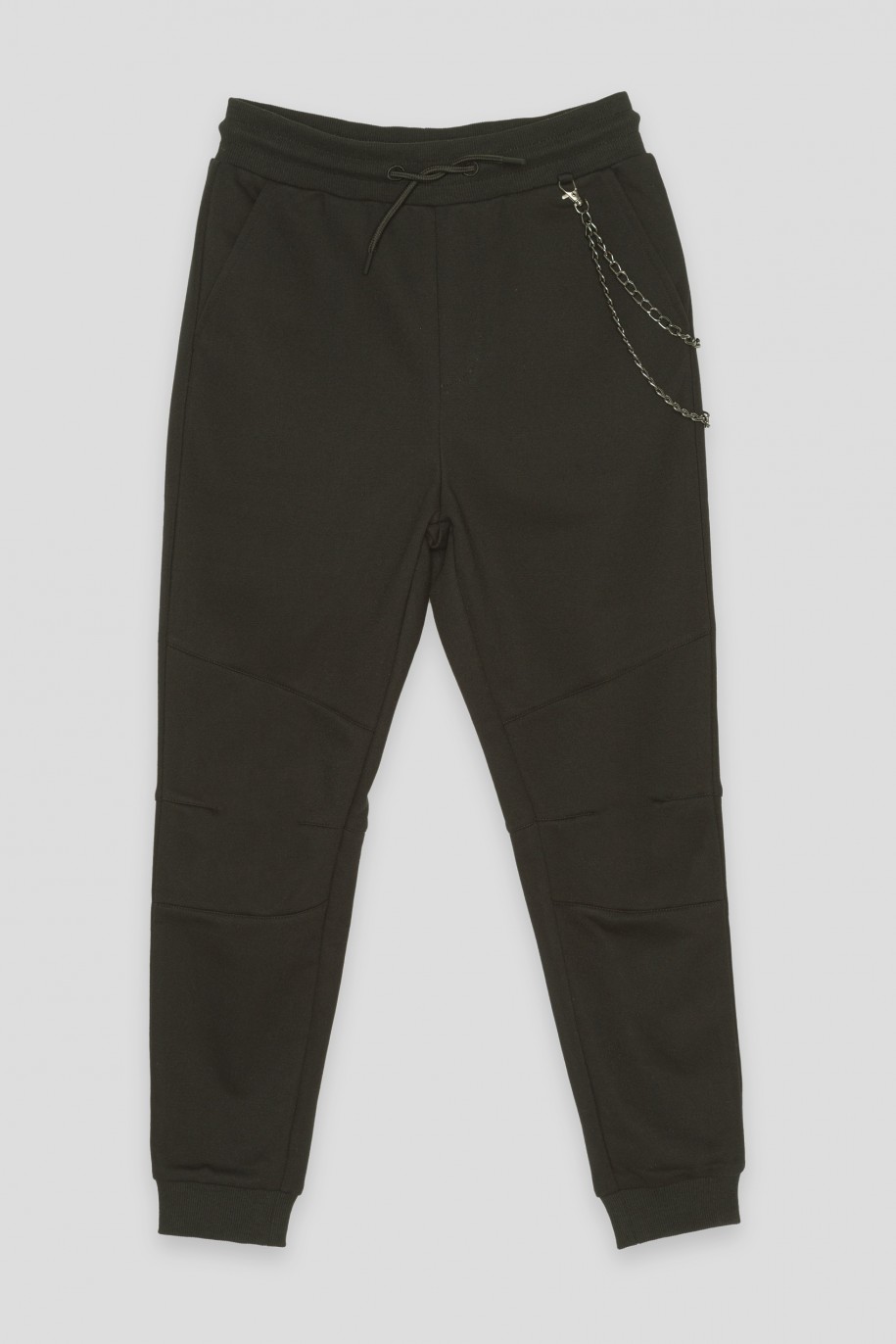 Czarne spodnie dresowe z odpinanym łańcuchem - 43270