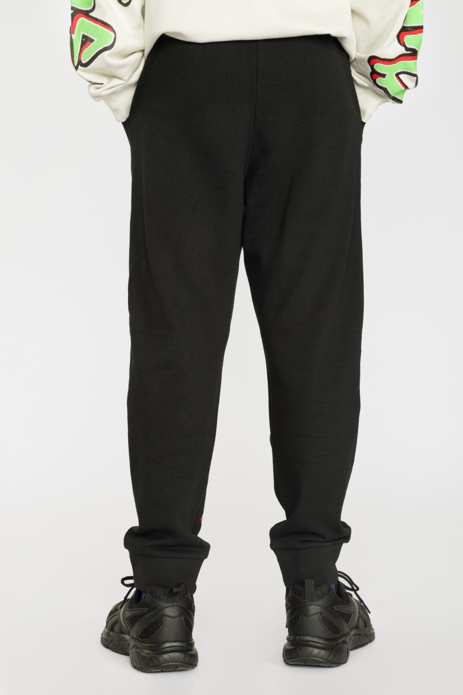 Czarne dresowe spodnie RECKLESS - 43277