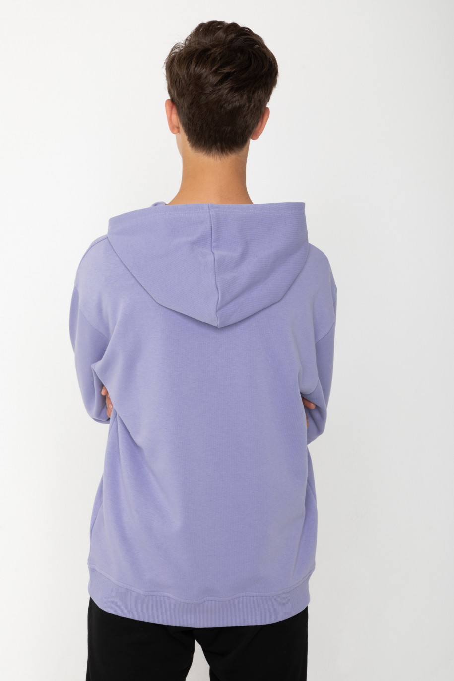 Fioletowa bluza dresowa z kapturem i nadrukiem - 43317