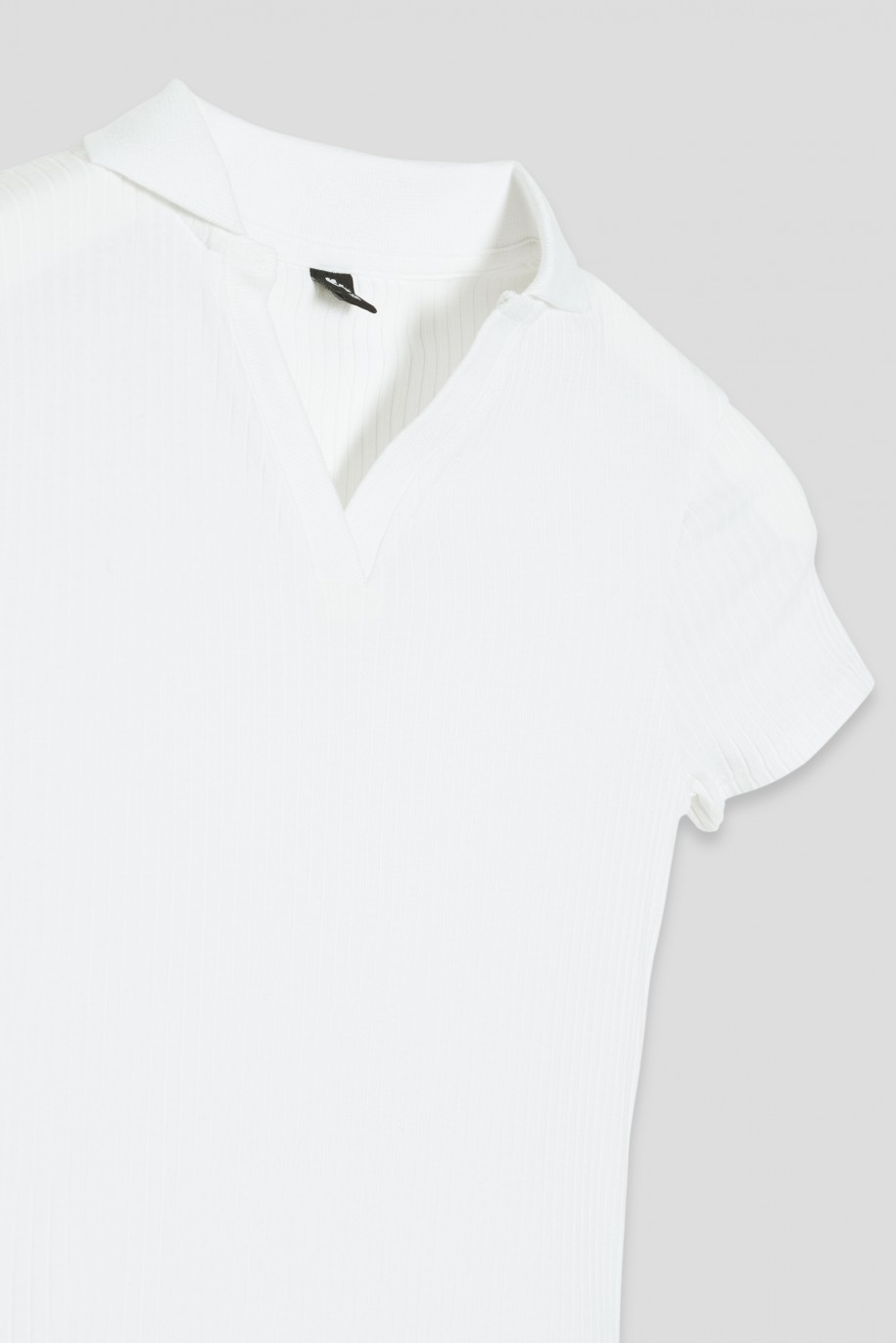 Biała bluzka z kołnierzykiem - 44597