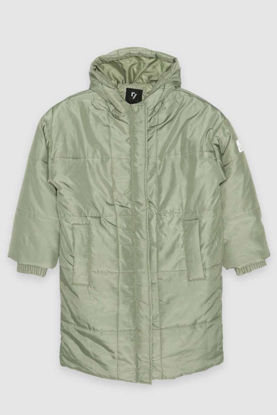 Przedłużana ocieplana kurtka w kolorze khaki z kapturem - 44616