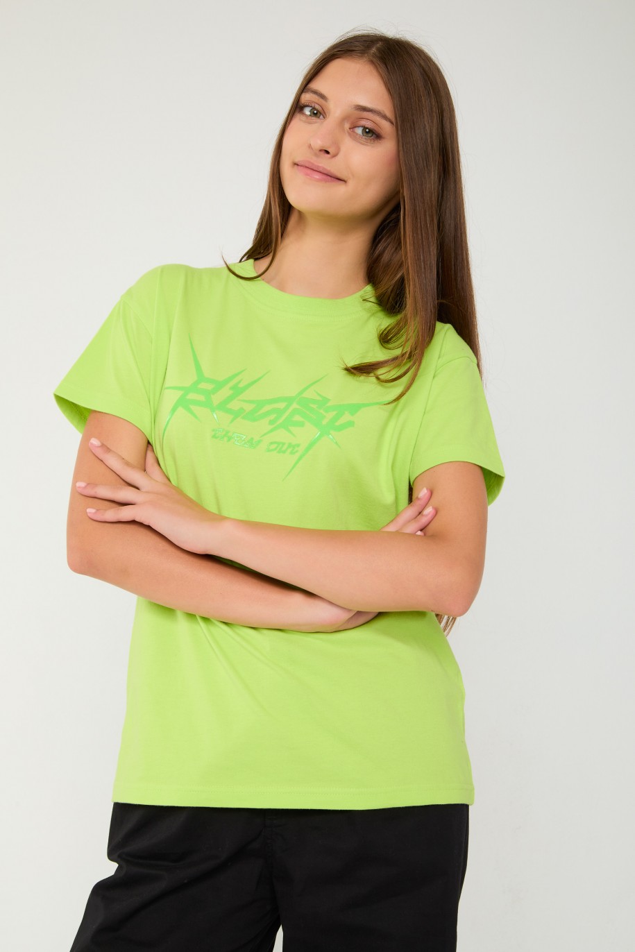 Limonkowy T-shirt z błyszczącym nadrukiem - 44655