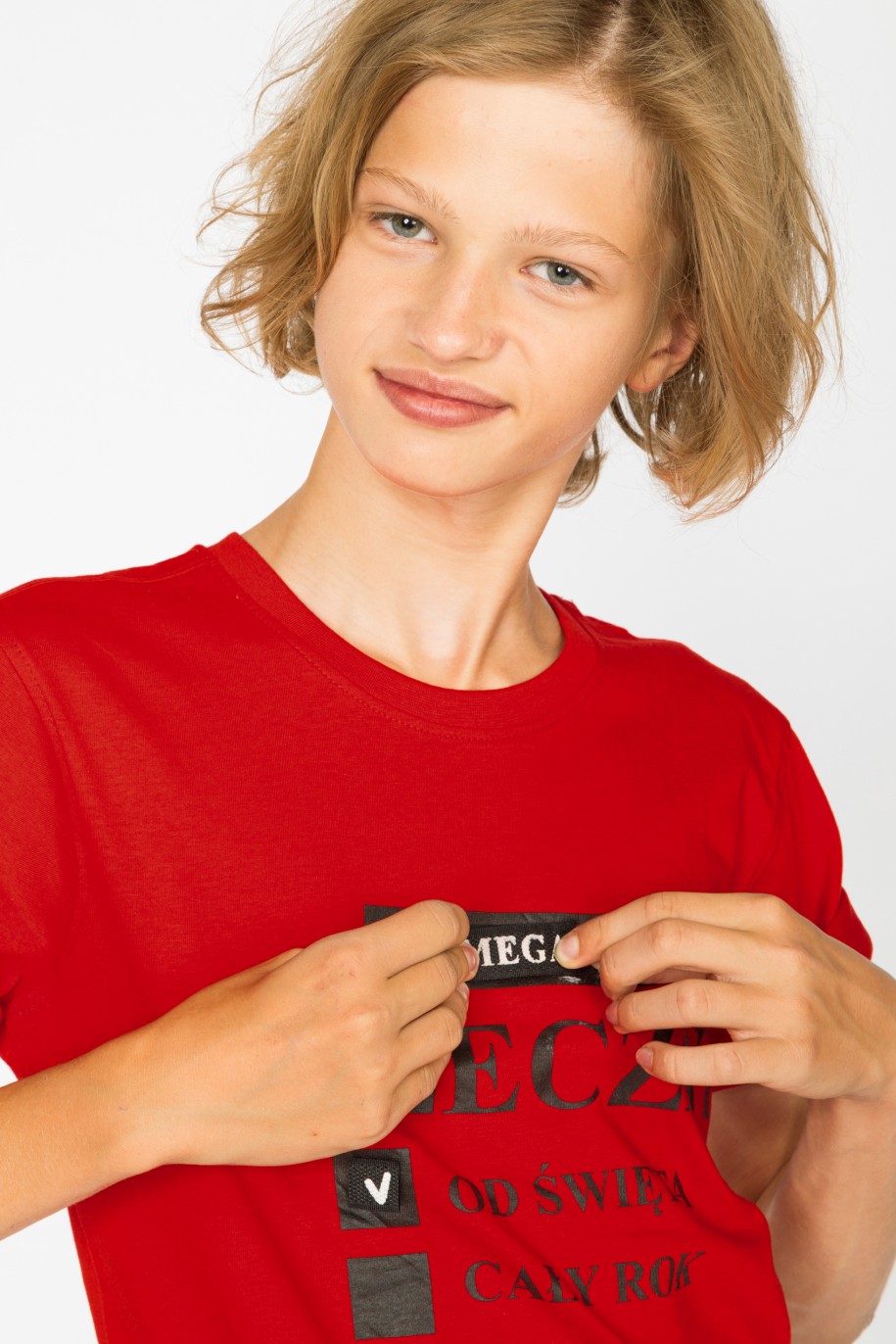 Czerwony t-shirt dla chłopaka MEGA GRZECZNY - 44916