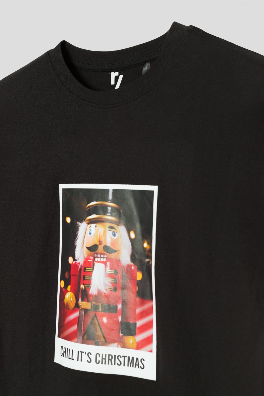 Czarny świąteczny T-shirt z nadrukiem - 45033