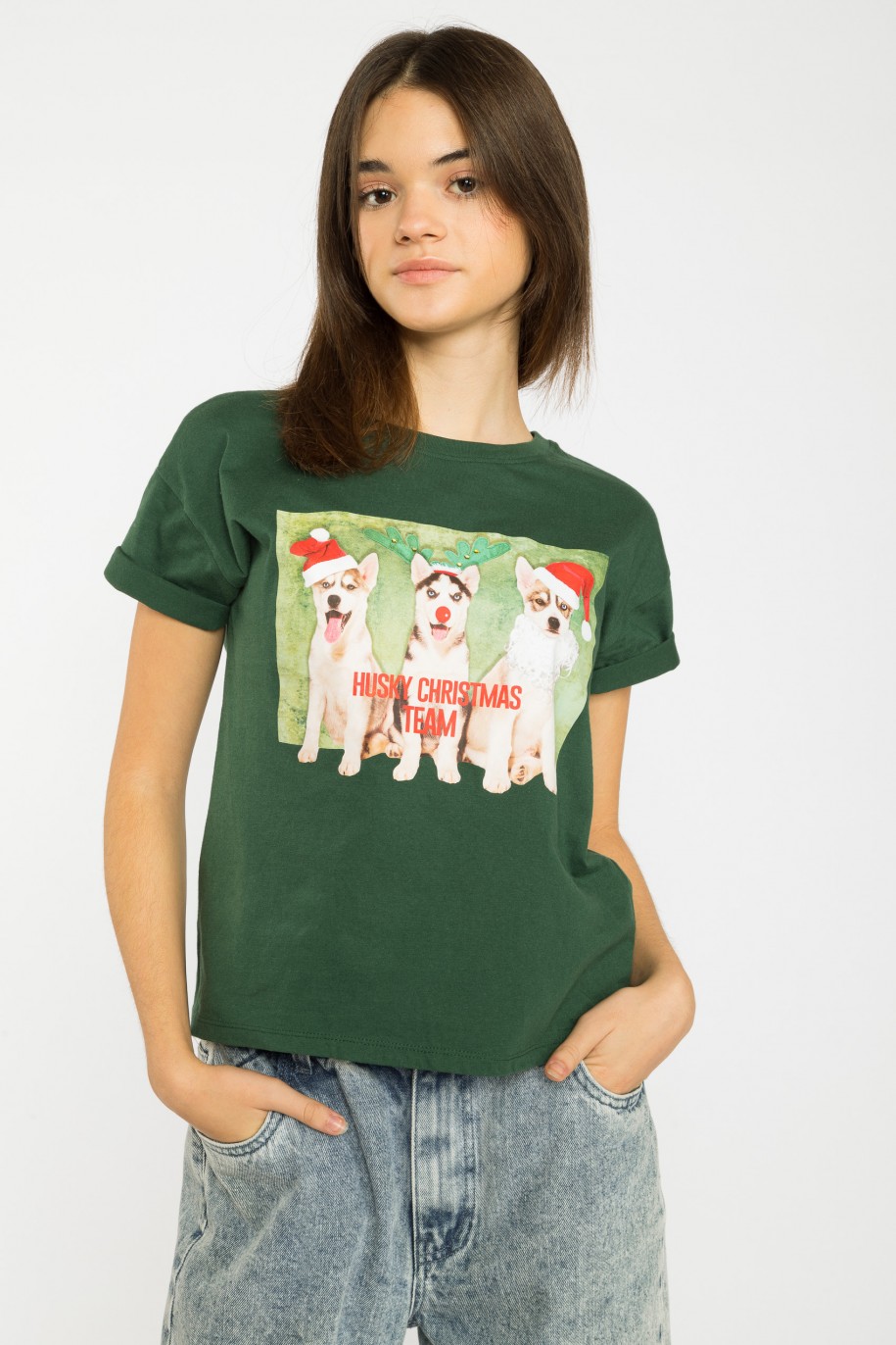 Zielony T-shirt ze świątecznym nadrukiem - 45034