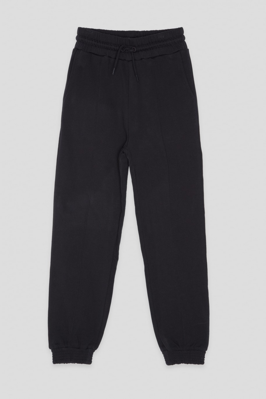 Czarne spodnie dresowe - 45204