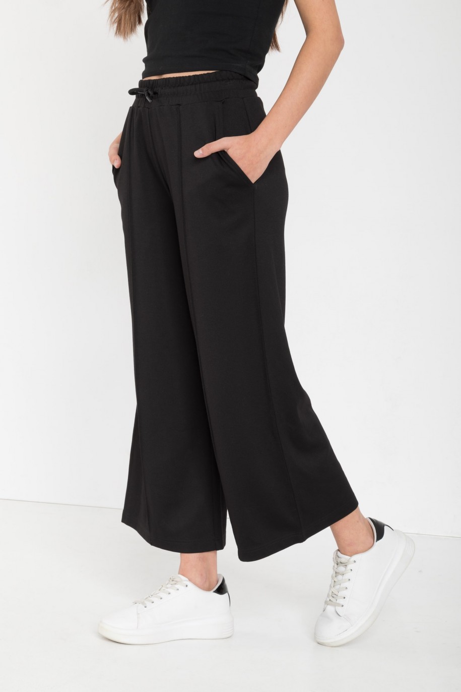 Czarne proste spodnie typu culloty - 45378