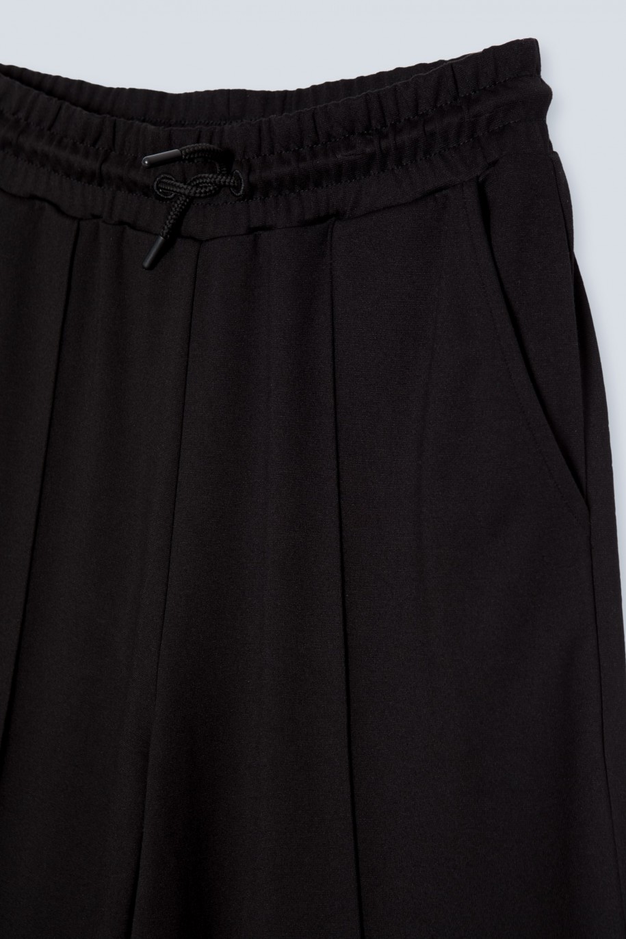 Czarne proste spodnie typu culloty - 45382