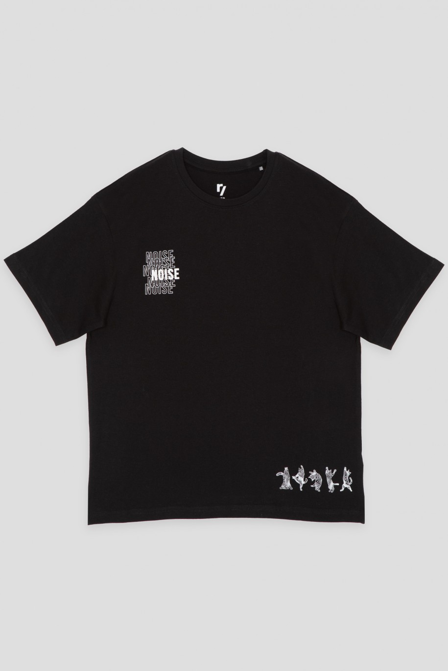 Czarny T-shirt z nadrukami z przodu i na plecach - 46005