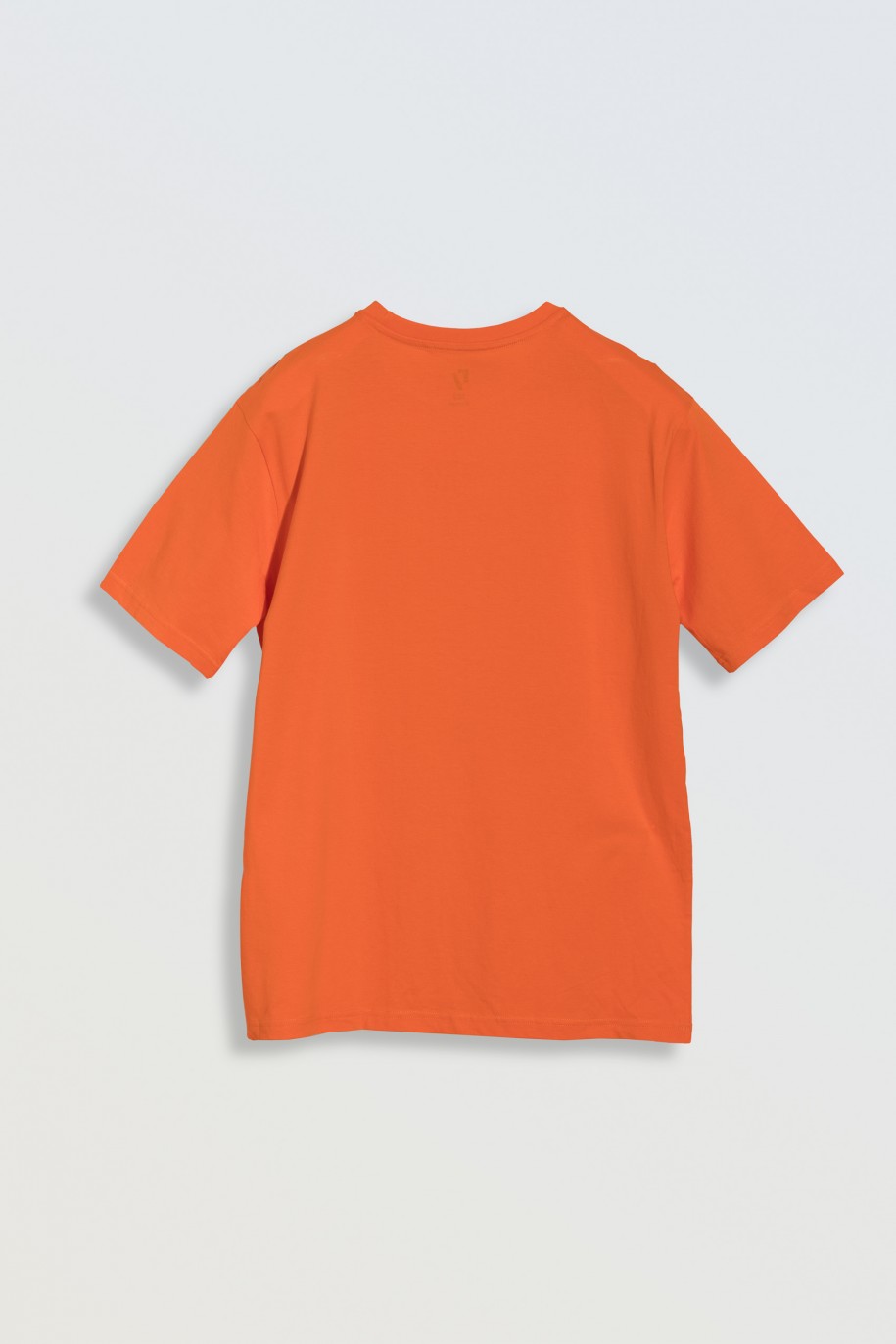 Pomarańczowy T-shirt z kolorowym nadrukiem z przodu - 46119