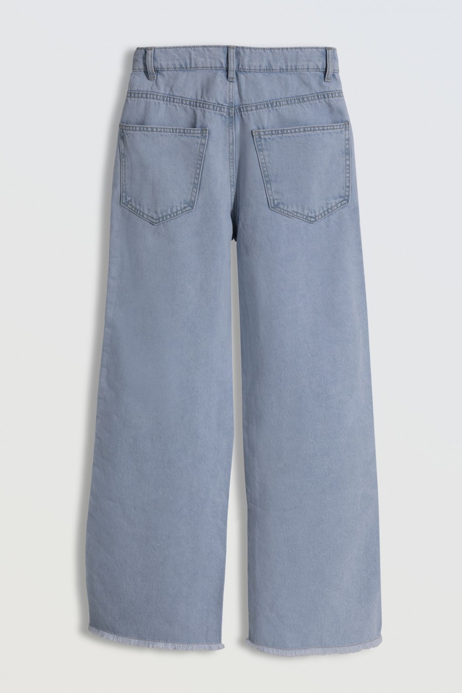 Jasnoniebieskie jeansy z szerokimi nogawkami - 46267