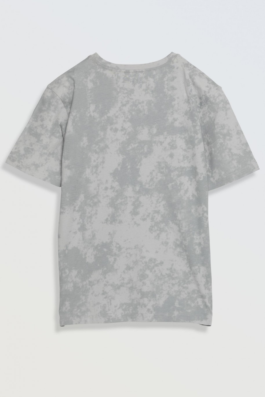 Szary T-shirt z kolorowym nadrukiem z przodu - 46280