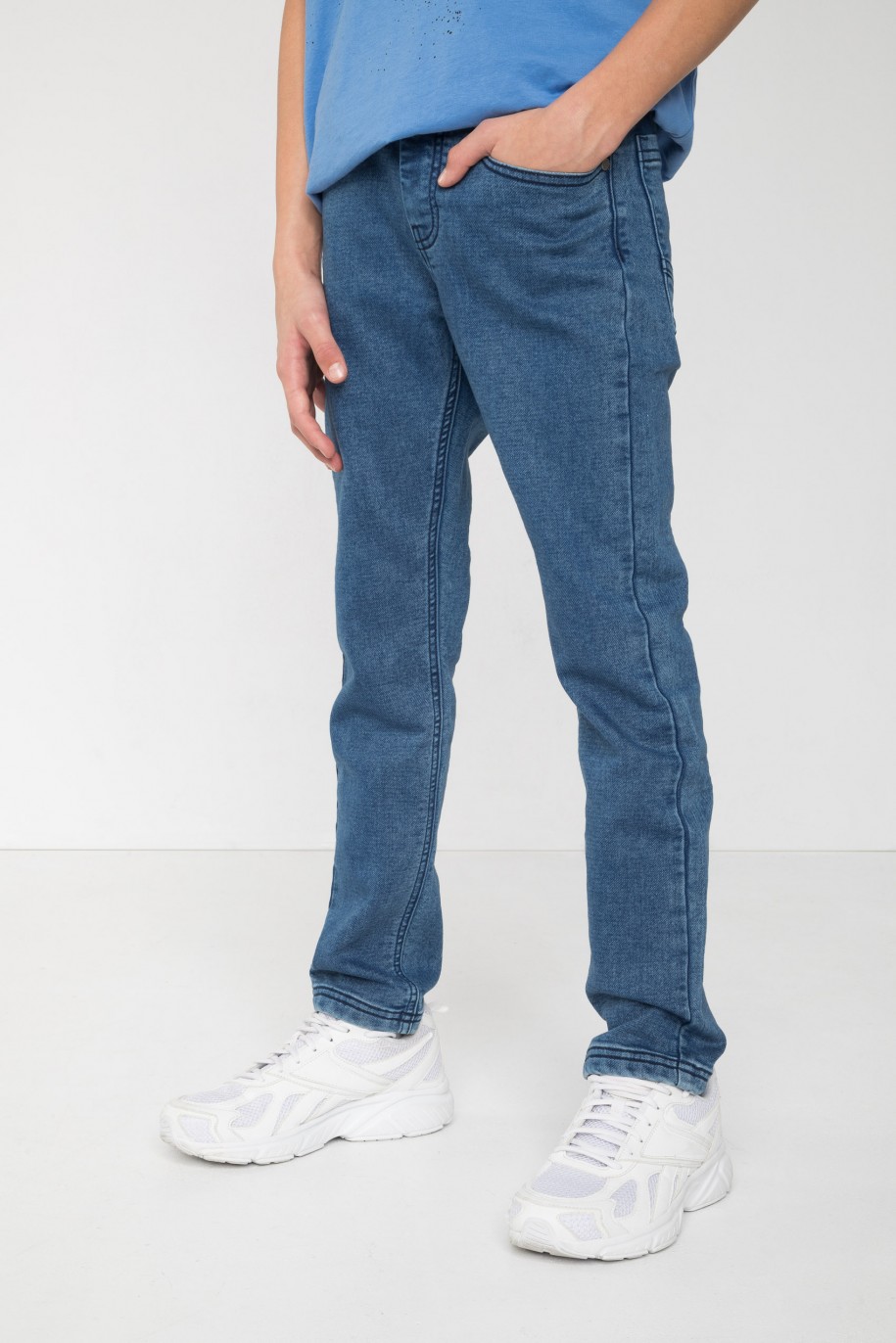Niebieskie jeansy z wąskimi nogawkami - 46542