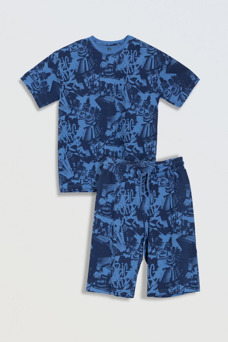Bawełniana piżama z niebieskim nadrukiem na całości - 46746