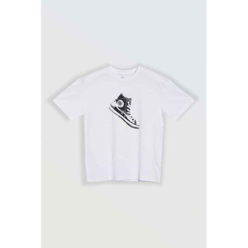 Biały t-shirt oversize z kontrastowym nadrukiem na wysokości piersi - 46895