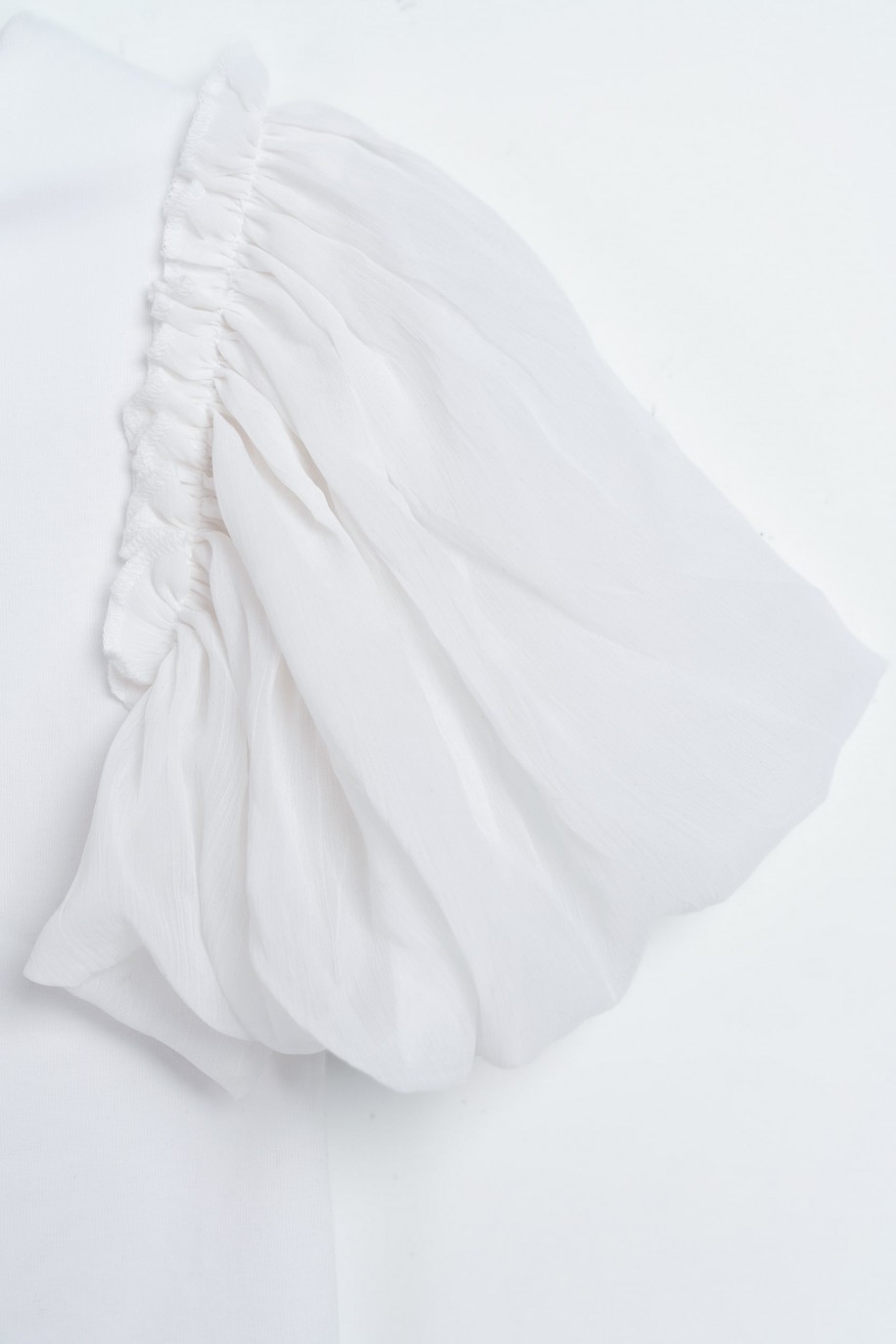 Biała bluzka z ozdobnymi rękawami - 47276