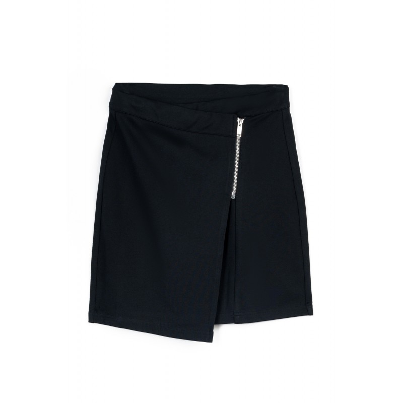 Czarna spódnica mini z ozdobnym zapięciem z przodu - 47474